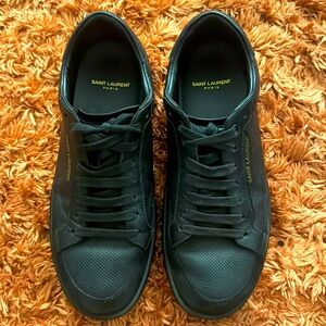 8.5 size Saint Laurent black sneakers, good condition!